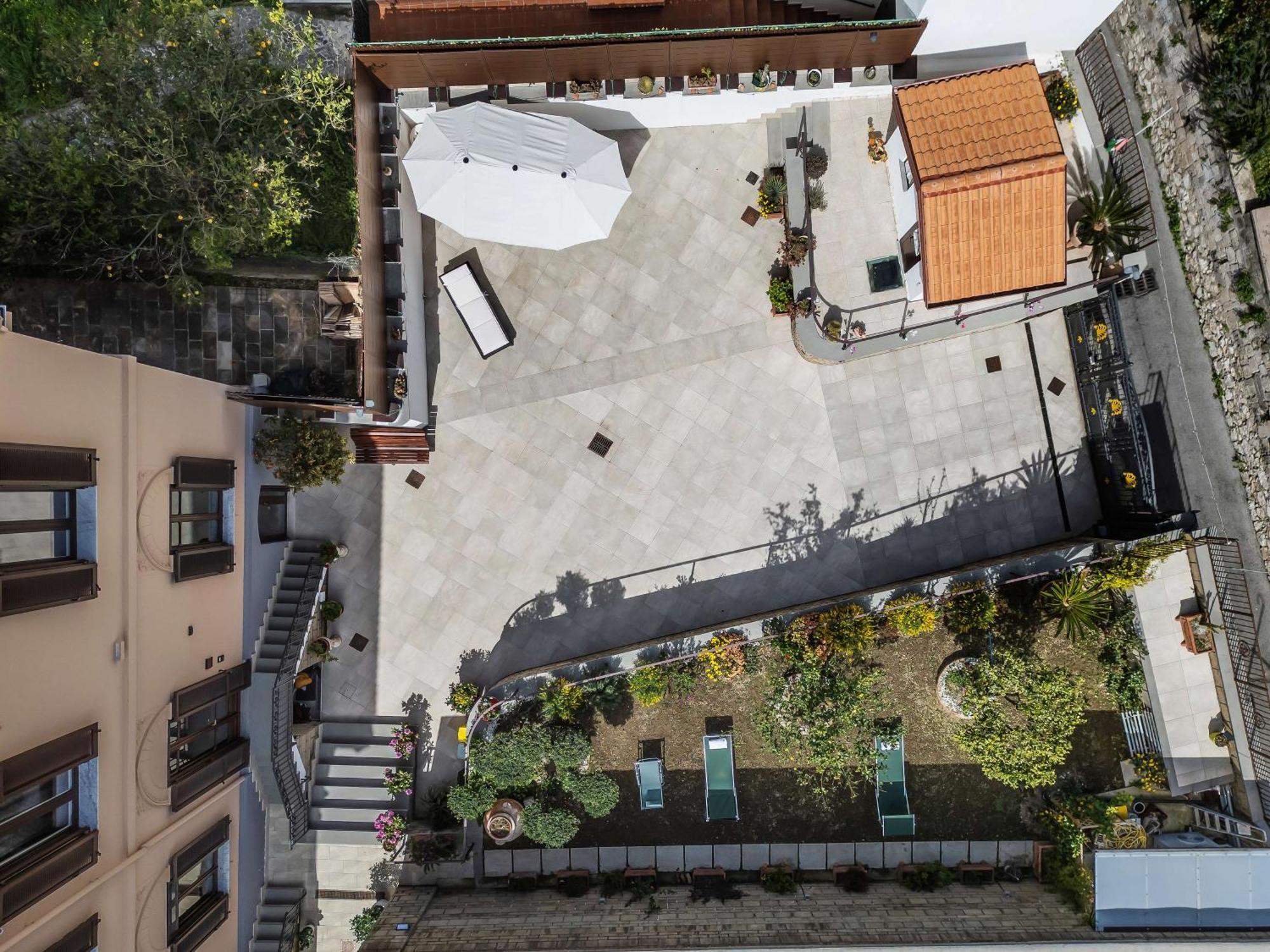Villa Agostino Luxury B&B วีโกเอเกวนเซ ภายนอก รูปภาพ